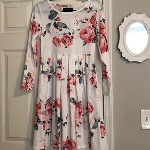 Long sleeve dress with pockets